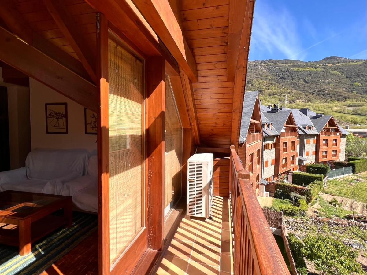 Apartament La Noguera - L'Amfitriona Rialp Luaran gambar