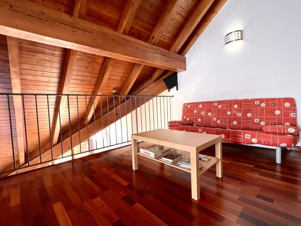 Apartament La Noguera - L'Amfitriona Rialp Luaran gambar